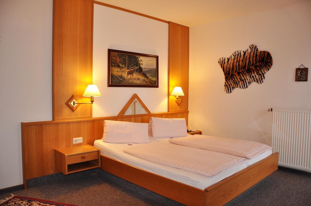 Hotel Fasold Sulzfeld  Quarto foto
